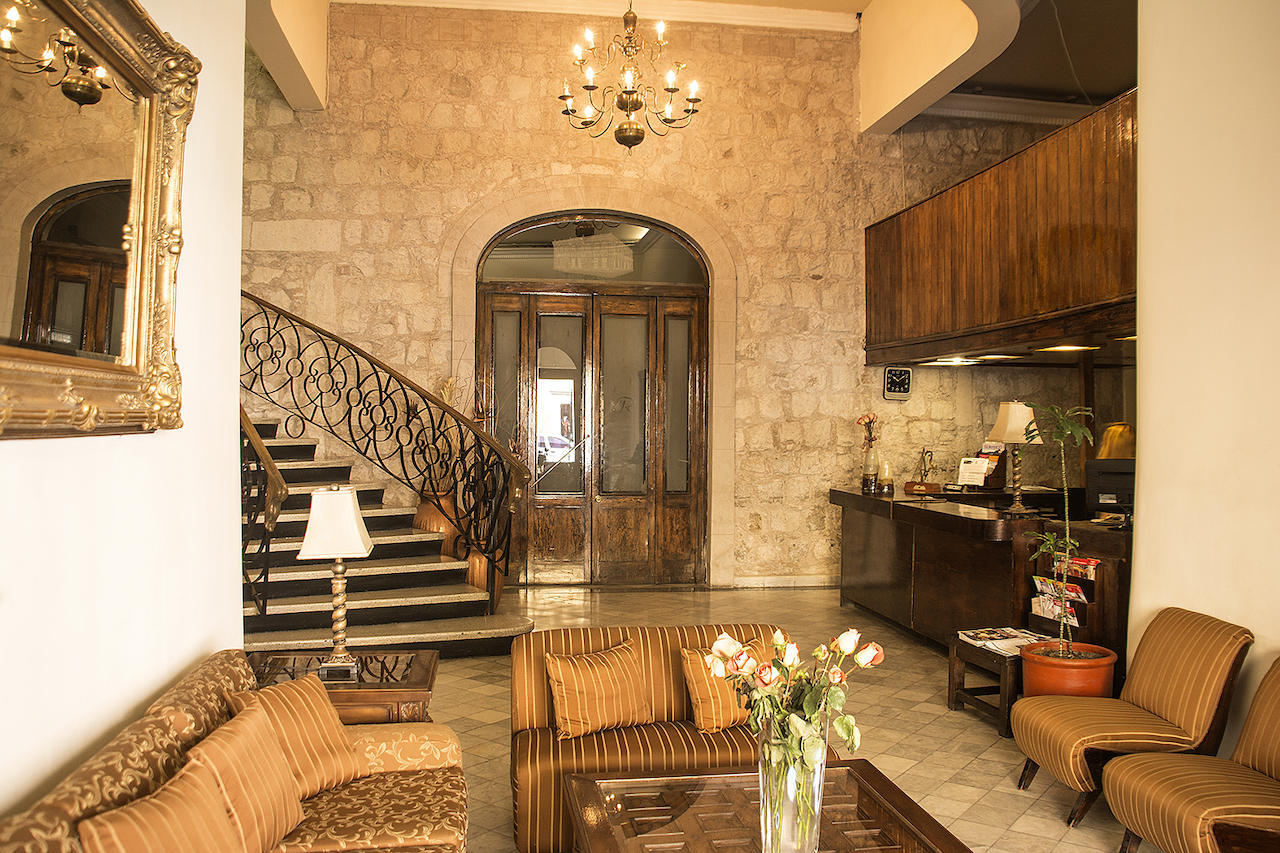 Hotel Roma Дуранґ Екстер'єр фото